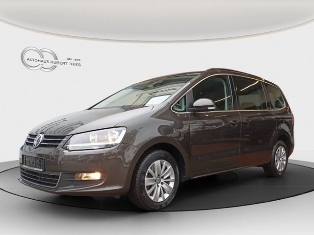 Fahrzeugarchiv 22 Volkswagen Sharan 2.0 TDI Comfortline DSG NAVI+SMART-LINK+