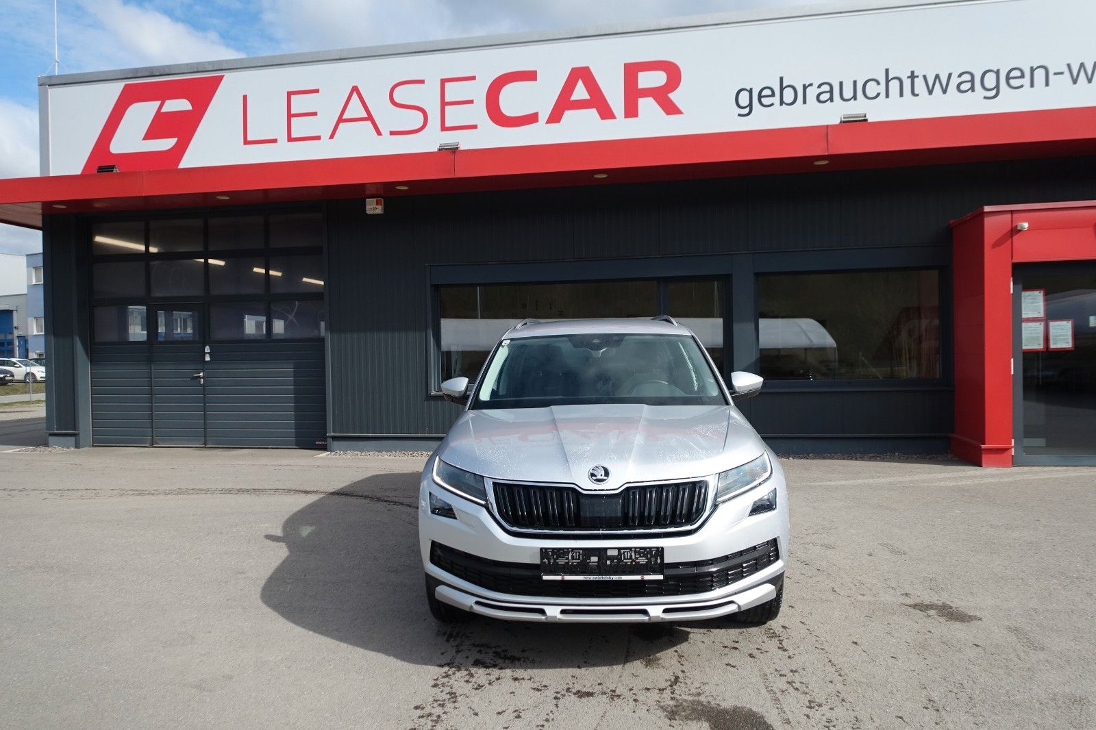 Skoda Kodiaq Scout 4x4 *WEBASTO*RFK*LED*NAVI*EXP.15250 imagem 2