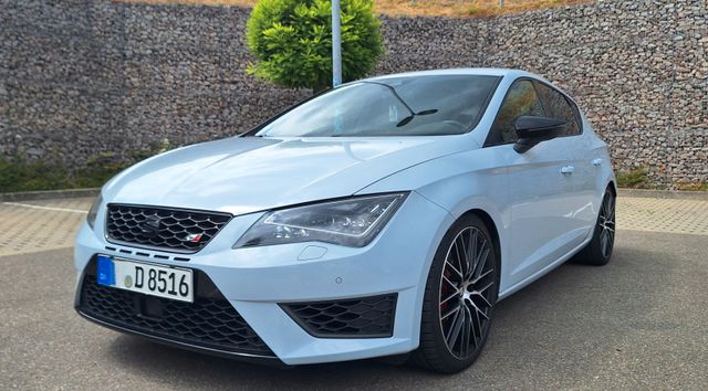 SEAT Leon 2.0 TSI Start&amp;Stop CUPRA 290 DSG CUPRA 290