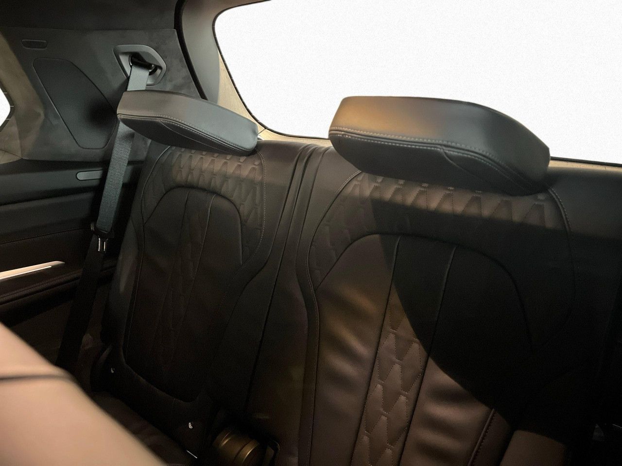 BMW X7 M60 - Bild 17