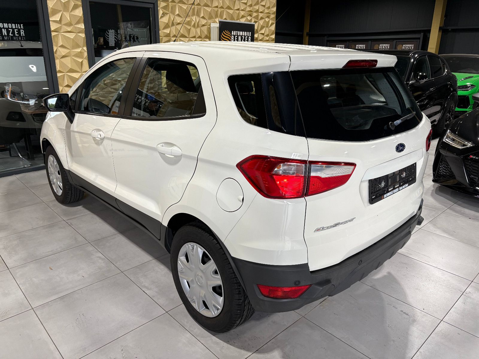 Fahrzeugabbildung Ford EcoSport Trend/8-FACH&SHZ/KLIMA/NAVI/PDC