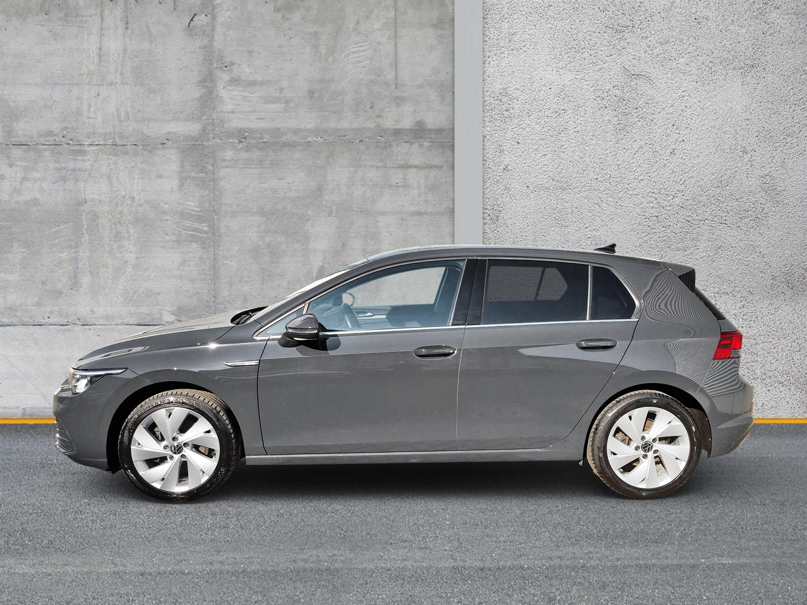 Volkswagen Golf VIII 2.0 TSI DSG Style AHK LED+ KAMERA NAVI