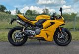 Ducati Panigale V2 S - DUCATI GELB
