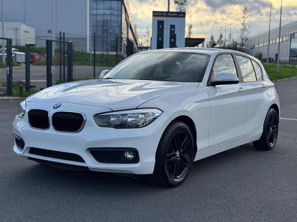Image of BMW 118