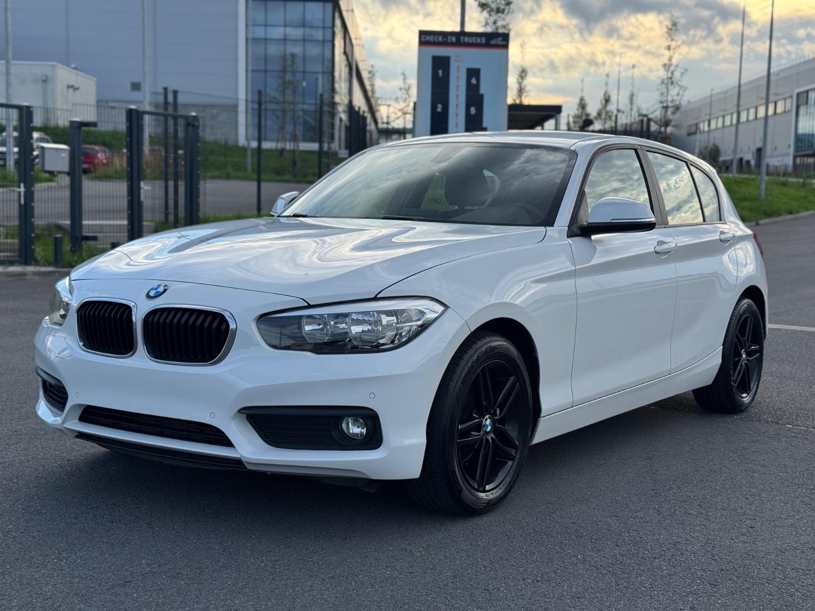 BMW 118 i Advantage*NAVI*PDC*SHZ*GARANTIE*AUTOMATIK