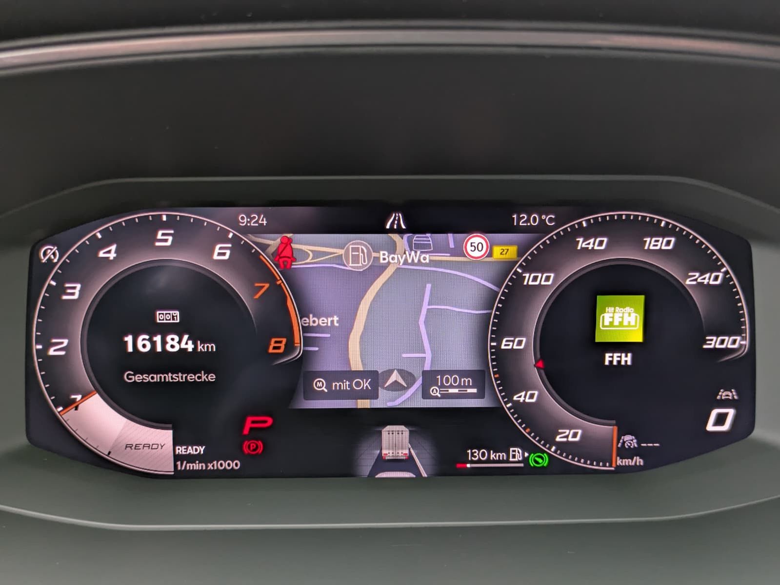 Fahrzeugabbildung CUPRA Leon 1.5 eTSI EDGE MATRIX*ACC*KAM*18"5JGARANTIE