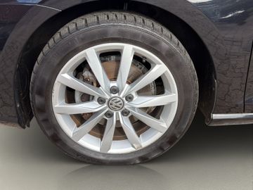 Volkswagen Golf - 9