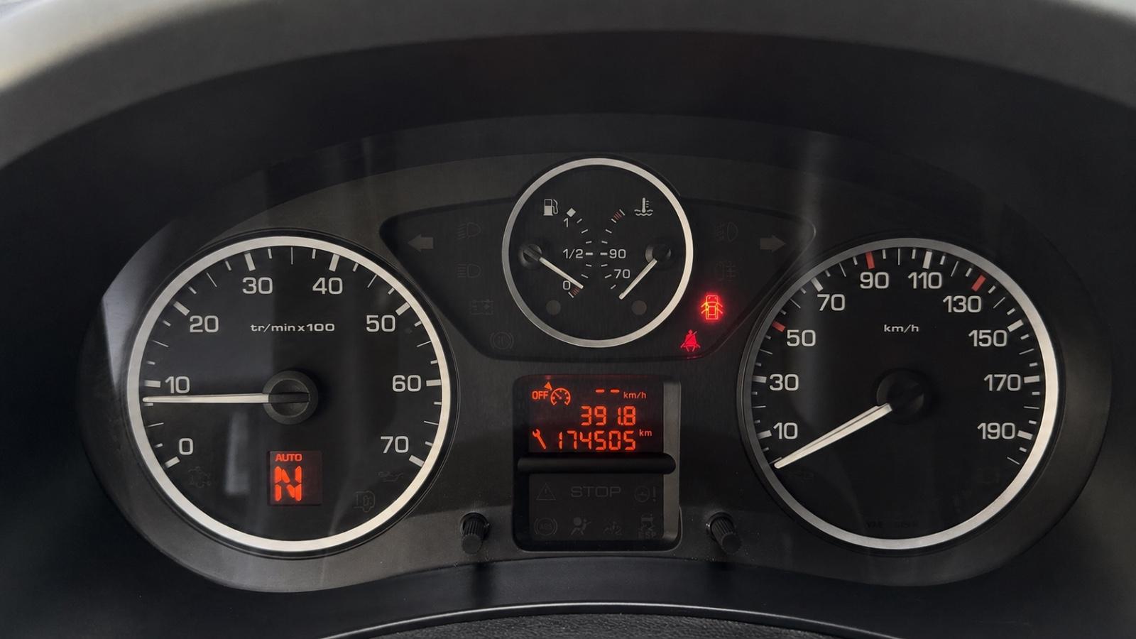 Citroën Berlingo Kombi Silver Selection*TÜVneu*Klima*AHK