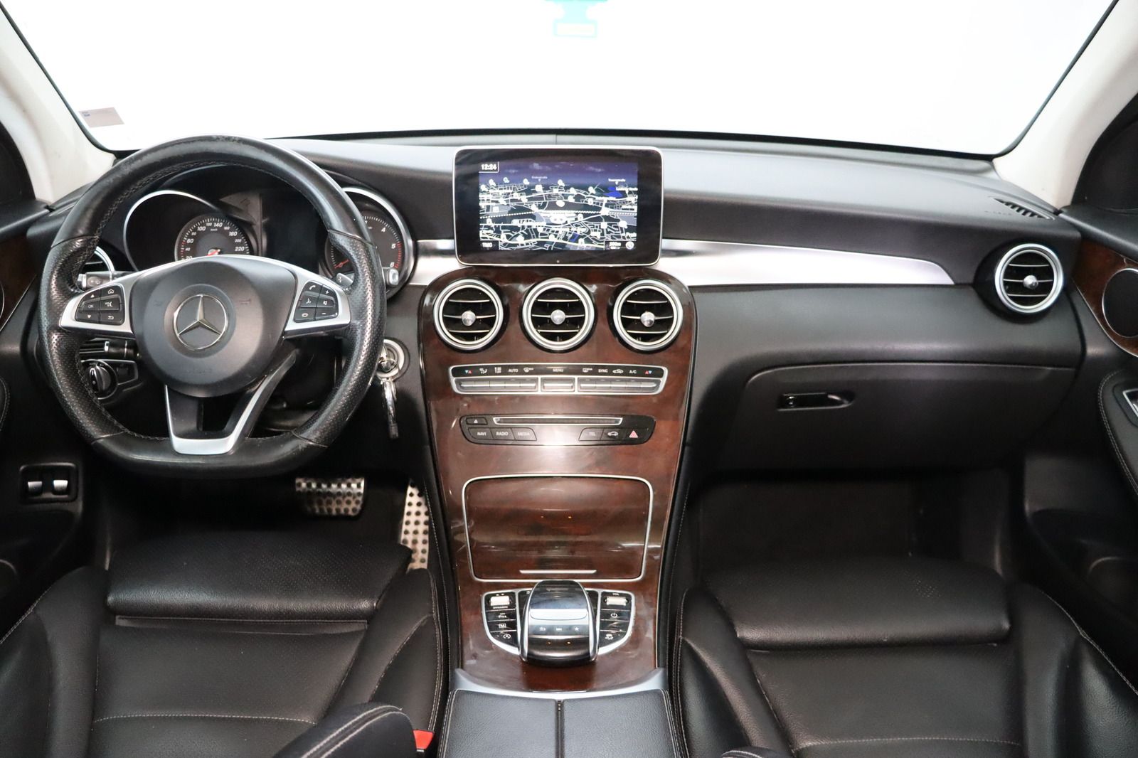 Fahrzeugabbildung Mercedes-Benz GLC 250 d 4Matic Navi * ILS * Sitzhzg