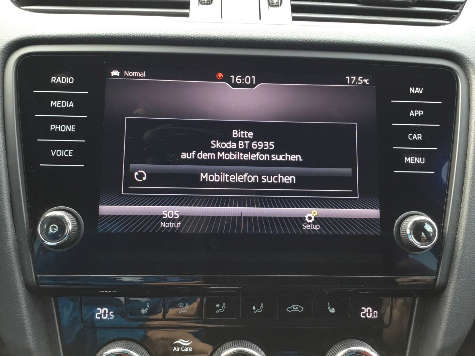 Fahrzeugabbildung SKODA Octavia 2.0 TSI DSG 4x4 Style Combi+AHK+Kamera