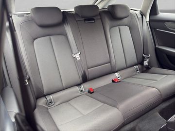 Audi A6 - 8