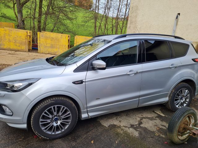 Ford Kuga ST-Line 4X4 Automatik*132KW*Euro6*Navi