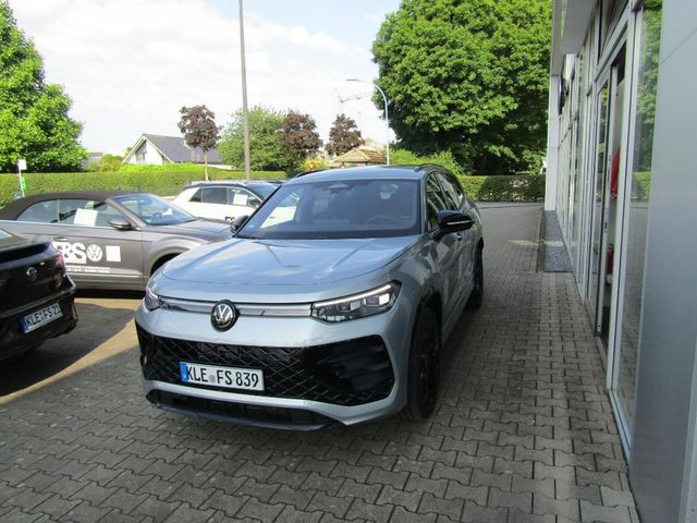 Volkswagen Tayron R-Line 2.0 TDI DSG 4M AHK IQ.LIGHT HARMON