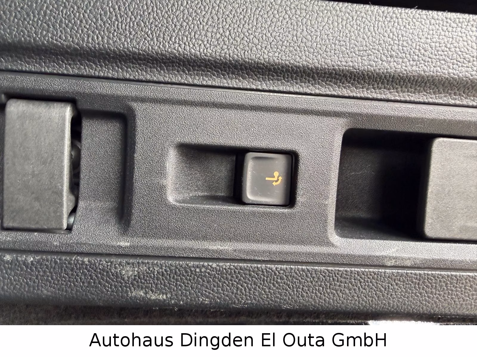 Volkswagen Passat 2.0 TDI R-Line, миниатюра 18