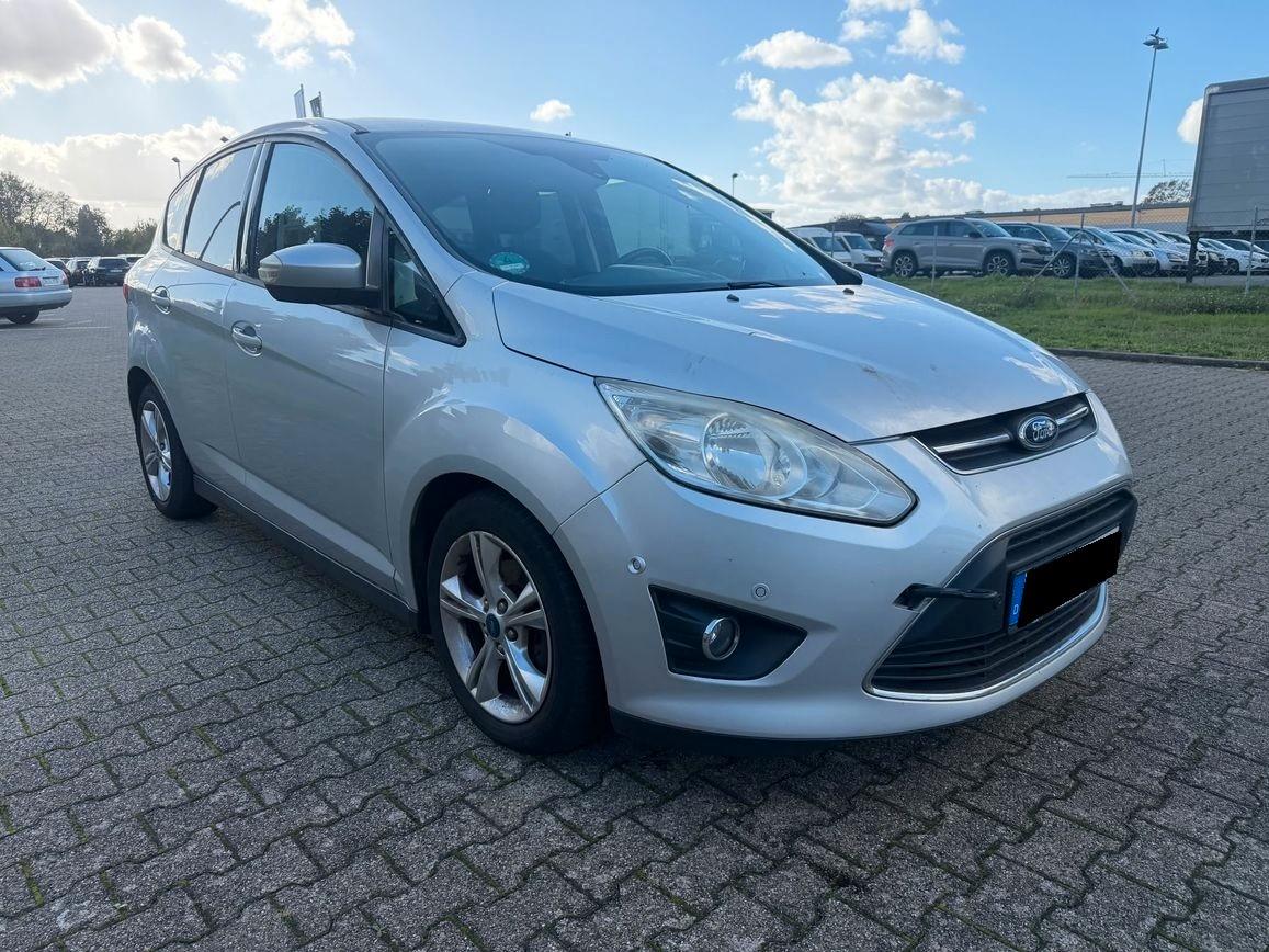 Ford C-MAX 2013 — вигляд ззаду