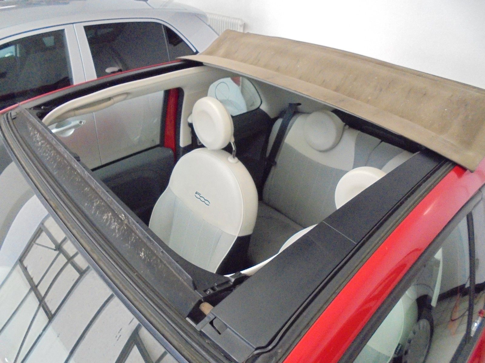 Fahrzeugabbildung Fiat 500 C Lounge Cabrio /Klima/Parktronik/