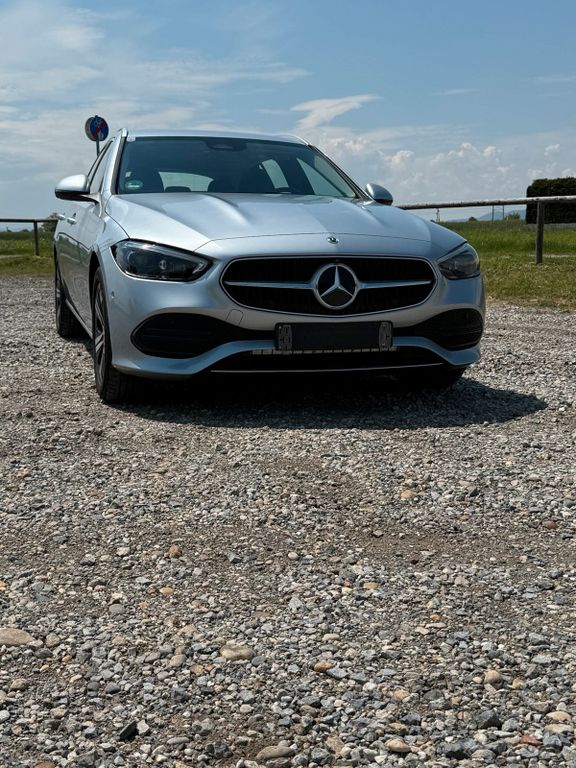 Image of Mercedes-Benz C 220