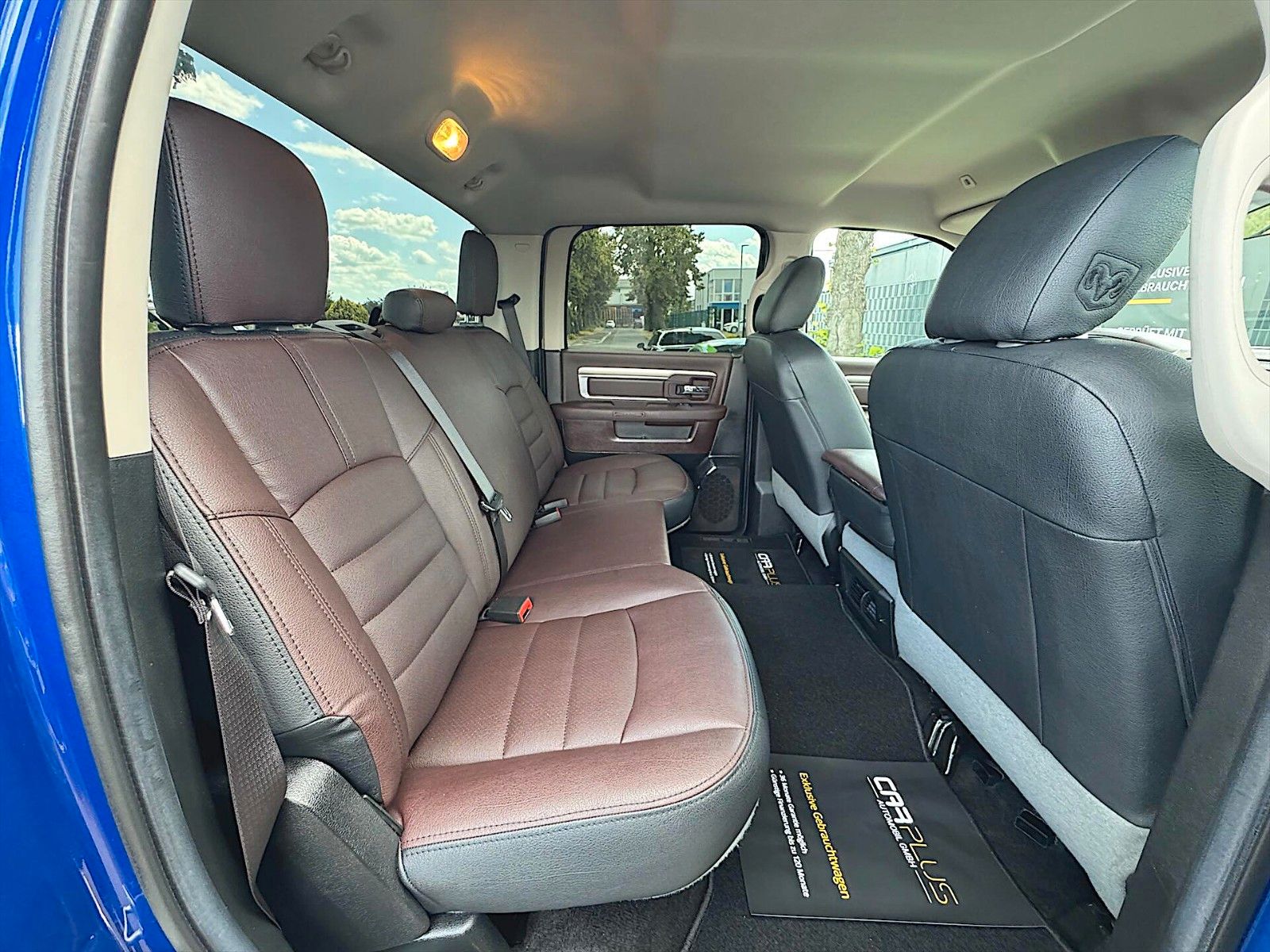 Fahrzeugabbildung Dodge RAM 5.7 V8 HEMI SPORT CrewCab 6 Sitze LPG PRINS