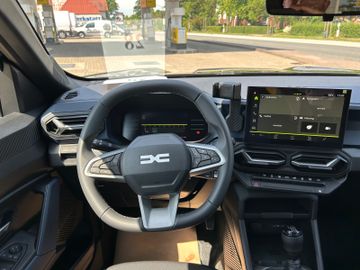 Bild 8 Dacia Duster TCe 130 Journey