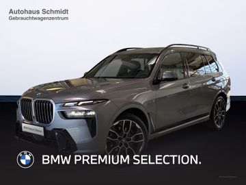 BMW Leasingangebot: BMW X7 xDrive40i 689€ netto/mtl.*M Sportpaket*22"*LC