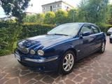 Jaguar X-Type 2.5 Benz/ GPL V6 24V 4x4 - gebrauchte Jaguar X-Type aus dem Jahr 2004
