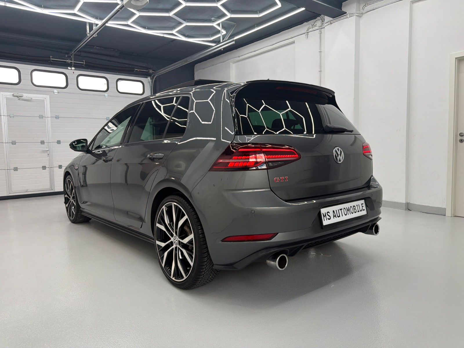 Volkswagen Golf VII Lim. GTI Performance*ACC*PANO*R.KAM* foto 2