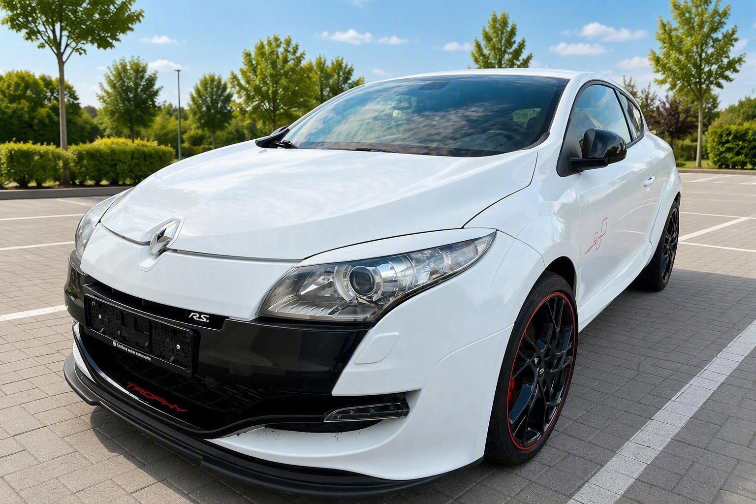 Renault Megane R.S. Trophy Insp. Neu