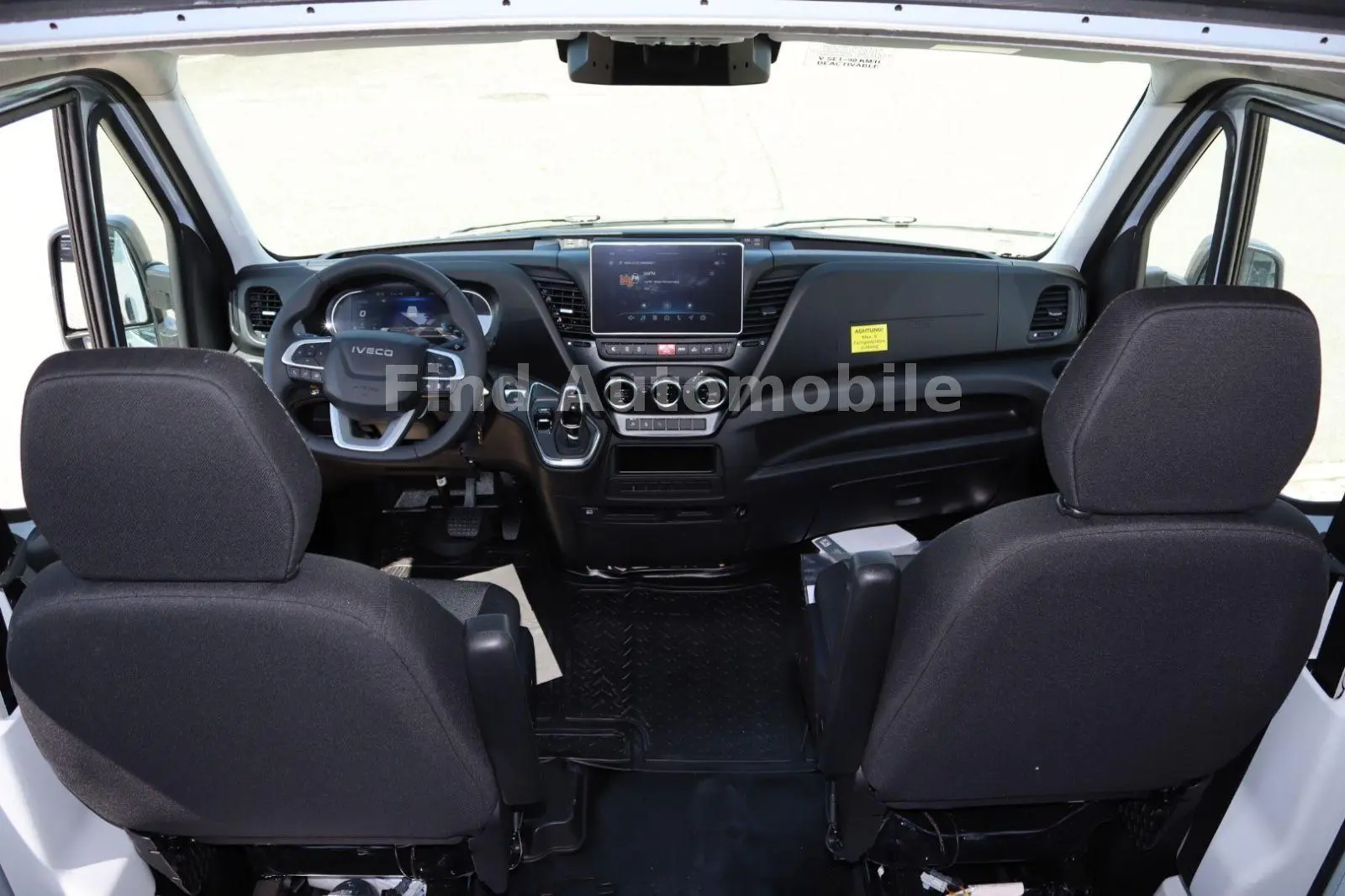 Iveco Daily 35S18HA 3.0L *MOBILITY*BUS*9-SITZER*AUTOM*