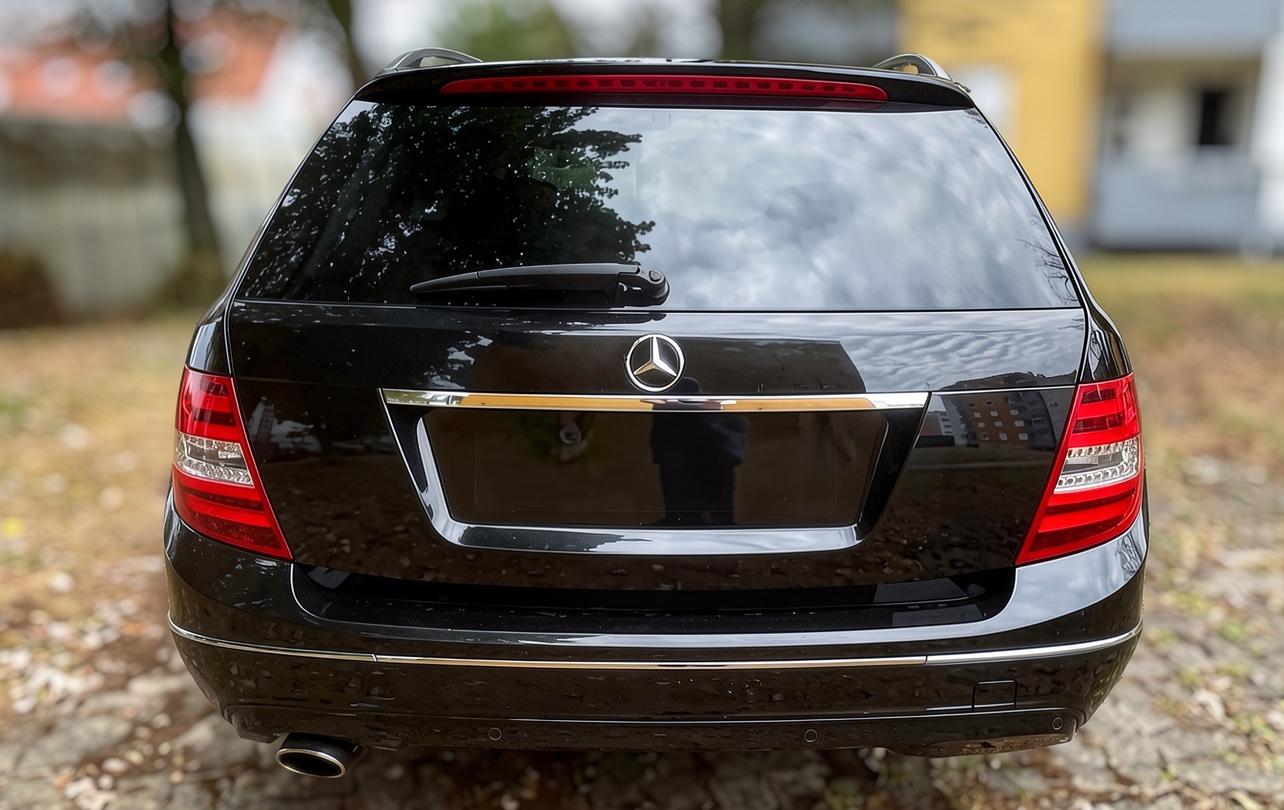 Mercedes-Benz C220 2011 — engine 2.143 cm³, 170 HP (125kW)