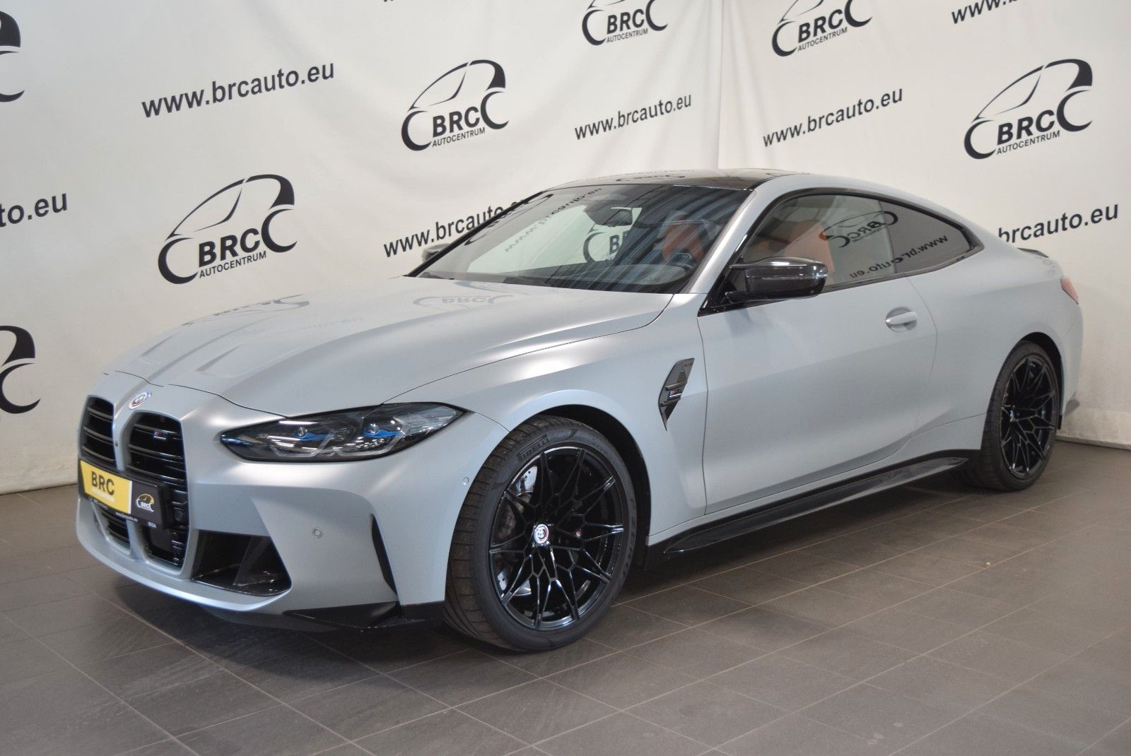 BMW M4 2023, 3.0 benzīns, Automāts, Kupeja, Pelēks — Latvijā
