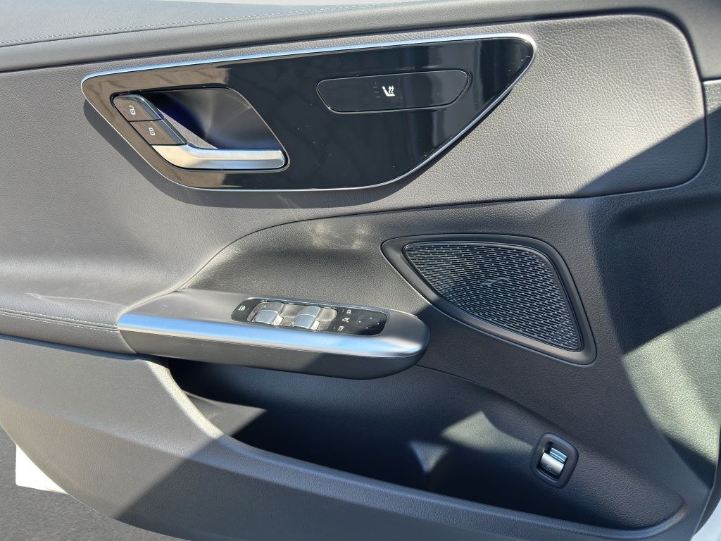 Fahrzeugabbildung Mercedes-Benz C 300 d T AMG*AHZV*LED*KAMERA*DAB*DISTRONIC*19''