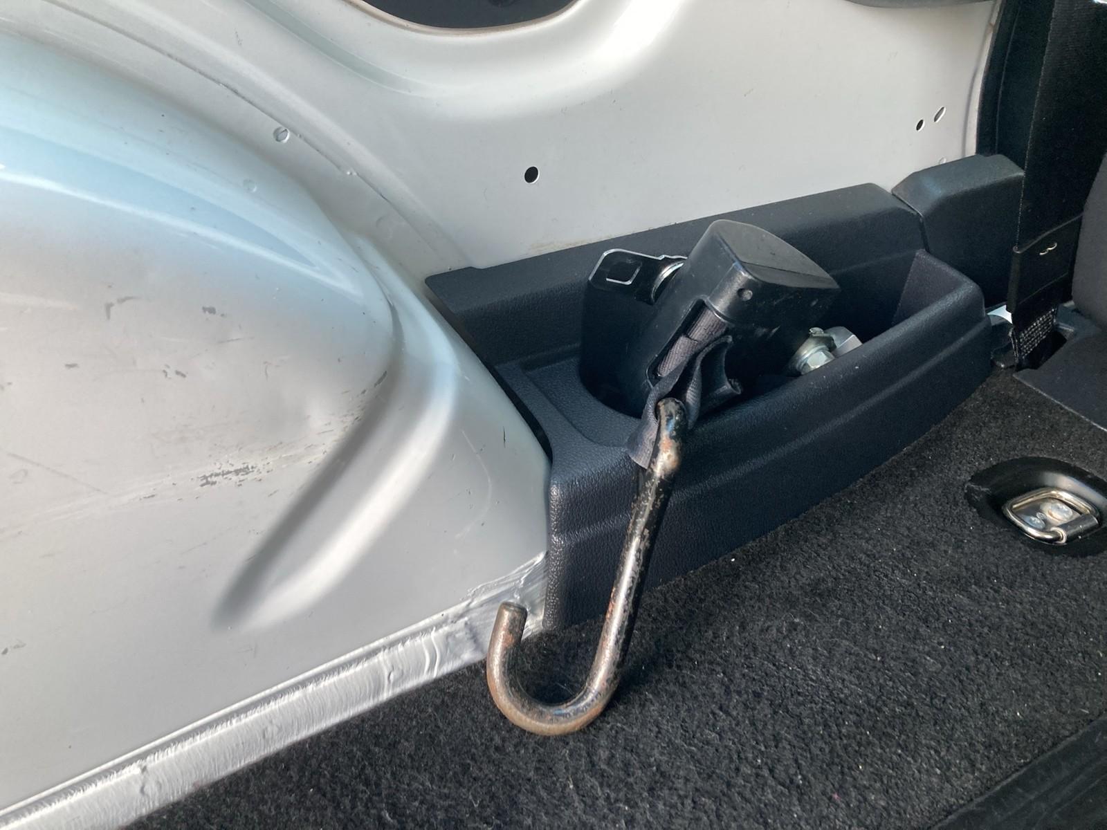 Volkswagen Caddy Kombi TDI Maxi Rollstuhlumb. KLIMA GRA, миниатюра 16