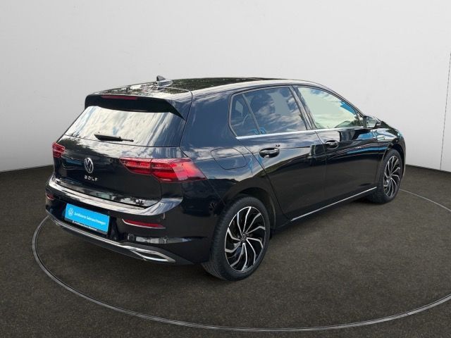 Volkswagen Golf VIII 1.5 eTSI DSG Style Navi Pano Matrix LM foto 5