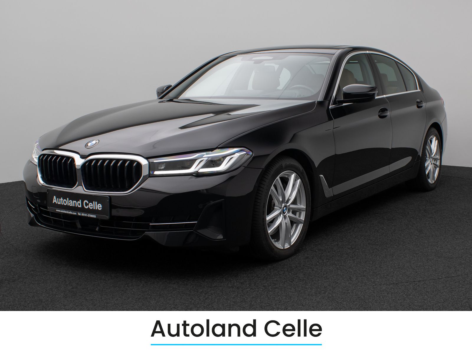 Fahrzeugabbildung BMW 540d xD Kamera Glasdach Laser HUD DAB H/K AHK