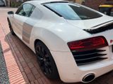 Audi R8 4.2 FSI S tronic - Scheckheft | TÜV neu - Audi R8 mit Benzin-Antrieb: Sportwagen, 4.2
