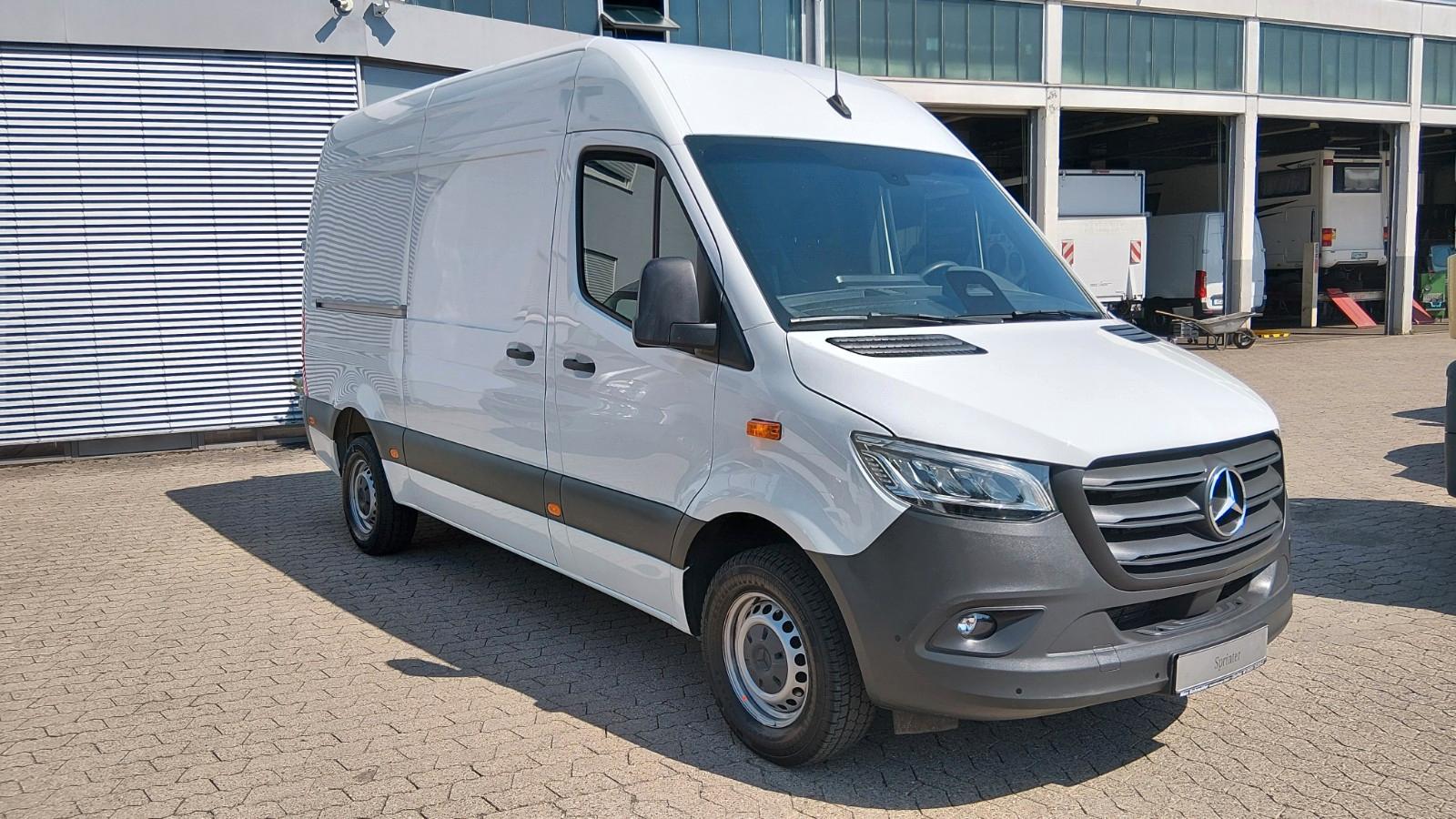 Mercedes-Benz Sprinter 317KA PRO LED  9G-Autom. Kamera usw.