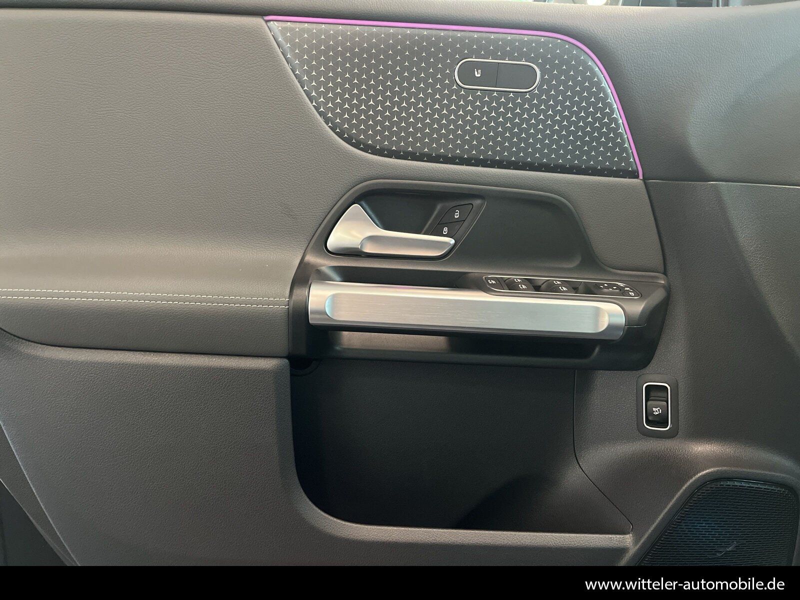 Mercedes-Benz EQB 300 4M Electric Art AHK/LHZG/RFK/DISTRONIC foto 17