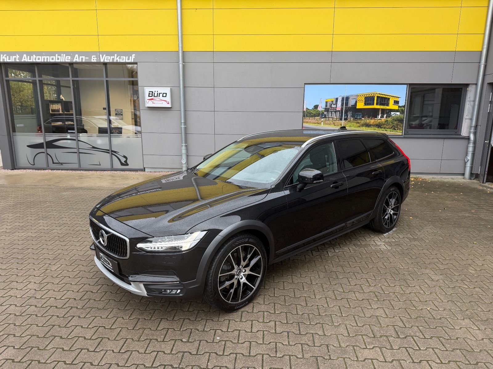 Volvo V90 Cross Country AWD