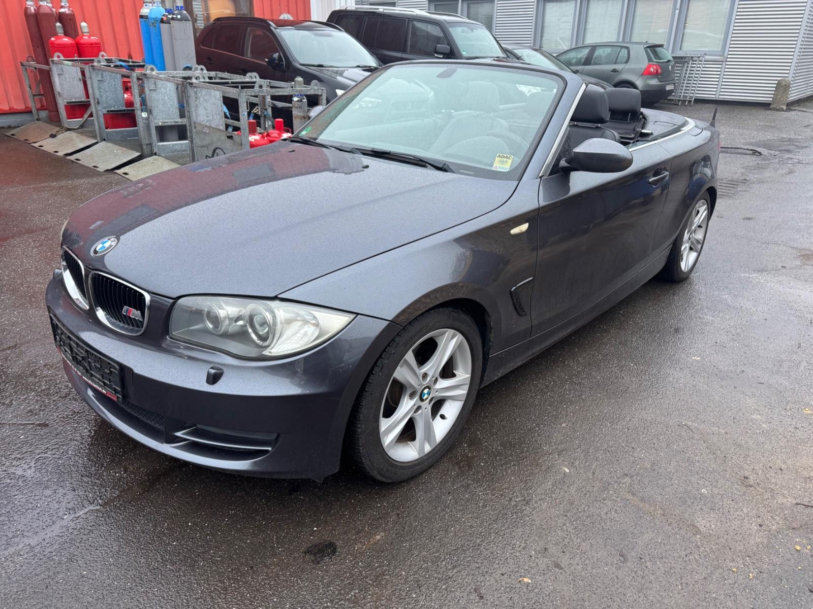 BMW 118i Cabrio VOLLEDER XENON NAVI SITZHEIZUNG