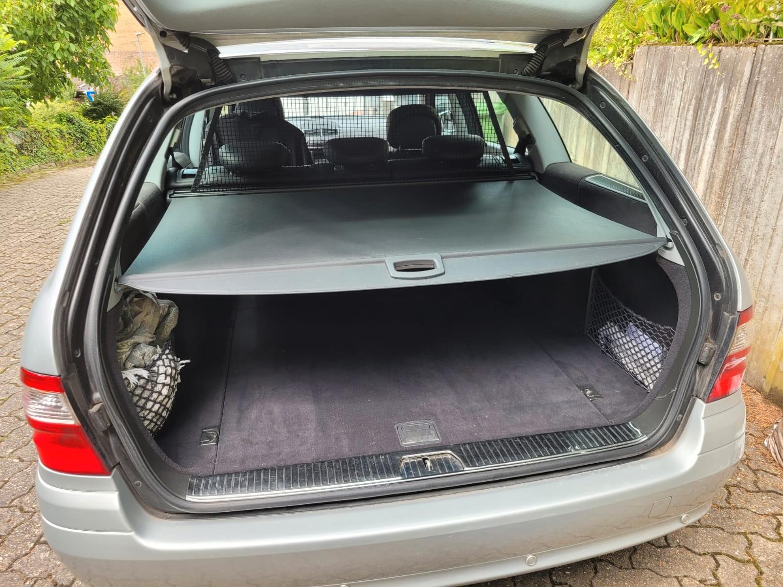 Mercedes-Benz E220 2005 — photo 5