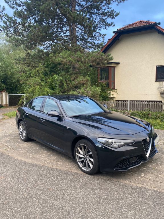 Image of Alfa Romeo Giulia