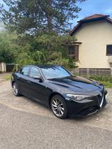 Alfa Romeo Giulia 2.0 Turbo 16V 206kW AT8-Q4 Ti  - gebrauchte Alfa Romeo Giulia aus dem Jahr 2024