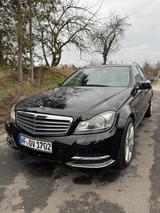 Mercedes-Benz Mercedes Benz C-Klasse W204 Avangarde - Mercedes-Benz 200: Kombi, B
