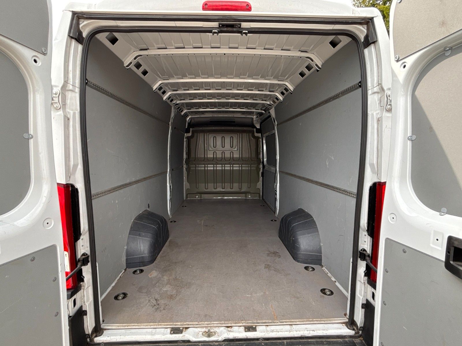 OPEL Movano — zdjęcie 11