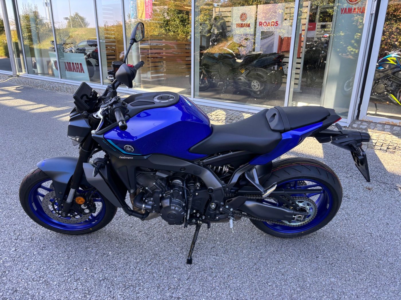 Fahrzeugabbildung Yamaha MT 09 2026 Herbst Deals auch in schwarz und Ice