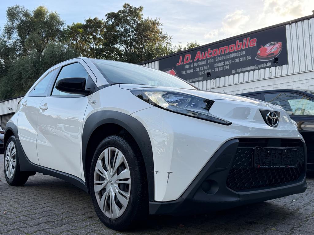 Toyota Aygo X 10lVVTi Teamplayer AppleCarKamera 2023