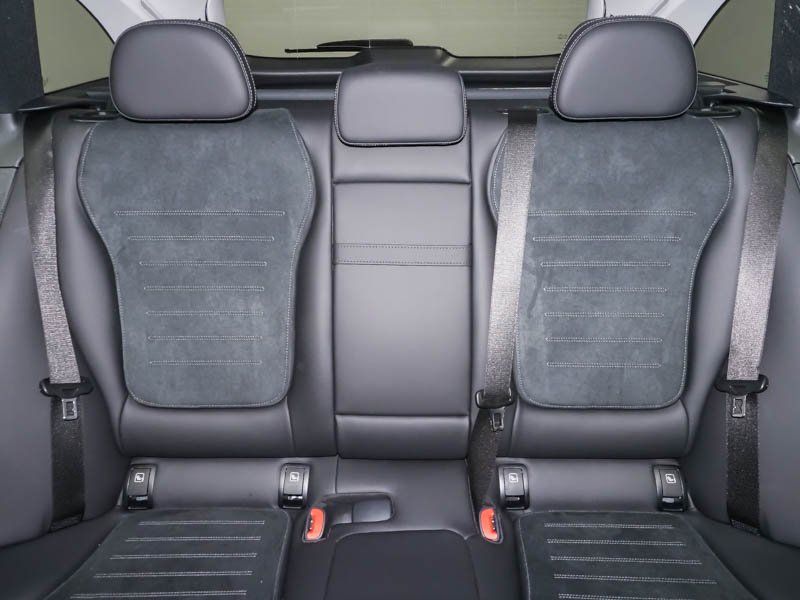 Fahrzeugabbildung Mercedes-Benz C 200 T AMG*AHK*Distro*360°*Night*Sound*Totwink*
