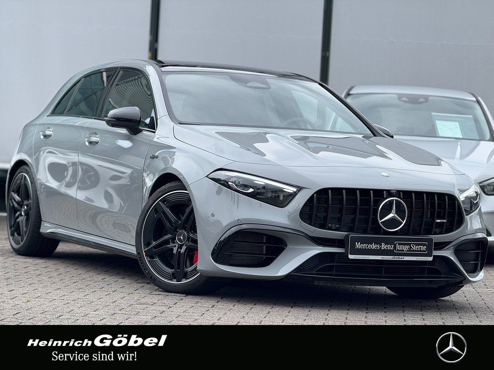 Fahrzeugabbildung Mercedes-Benz AMG A 45 S HEAD-UP*PANO*BURMESTER*PERFORMENCE*