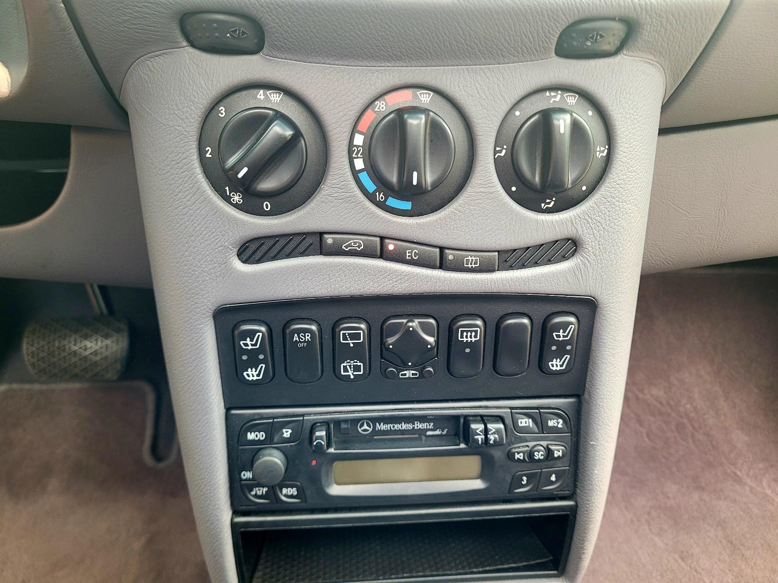 Mercedes-Benz A 190 ELEGANCE*Automatik*Sondermodell*