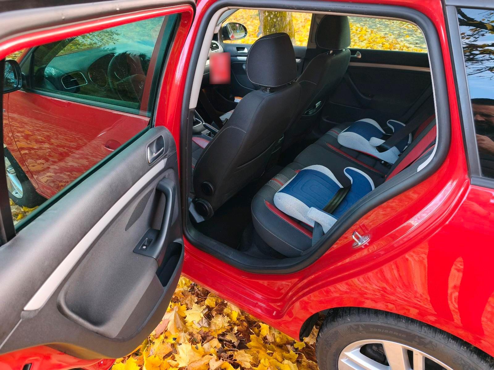 Volkswagen Golf 2012 — photo 9